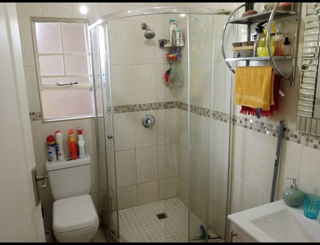 2 BEDROOM APARTMENT FOR SALE IN RAVENSWOOD
